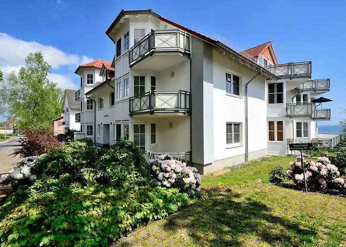 Ferienwohnung Hafenglueck, Villa Vilmblick